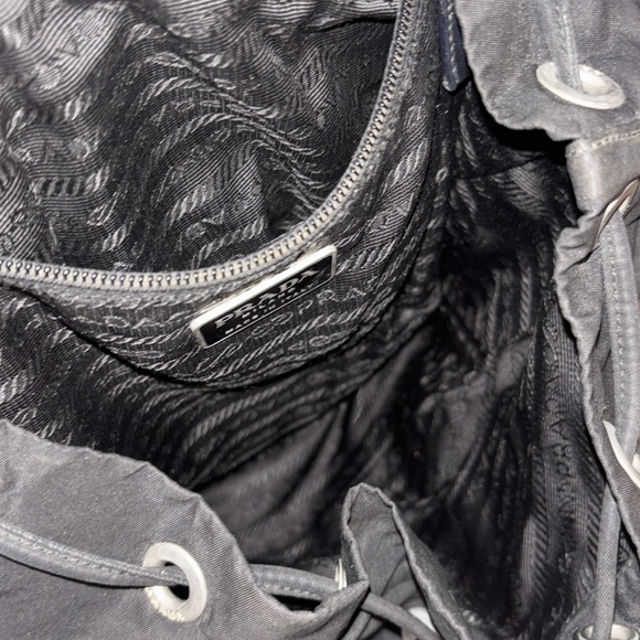 Prada Backpack Nylon Black Classic Medium - Picture 4 of 8